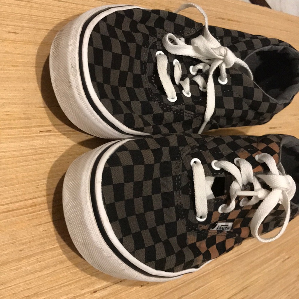 Gray checkerboard